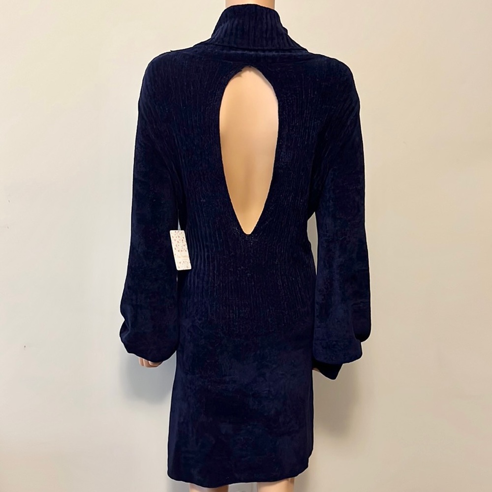 Free People NAVY Blue Velvety Turtle Cowl Neck Open Back Knit MIDI Dress Large - Picture 1 of 11